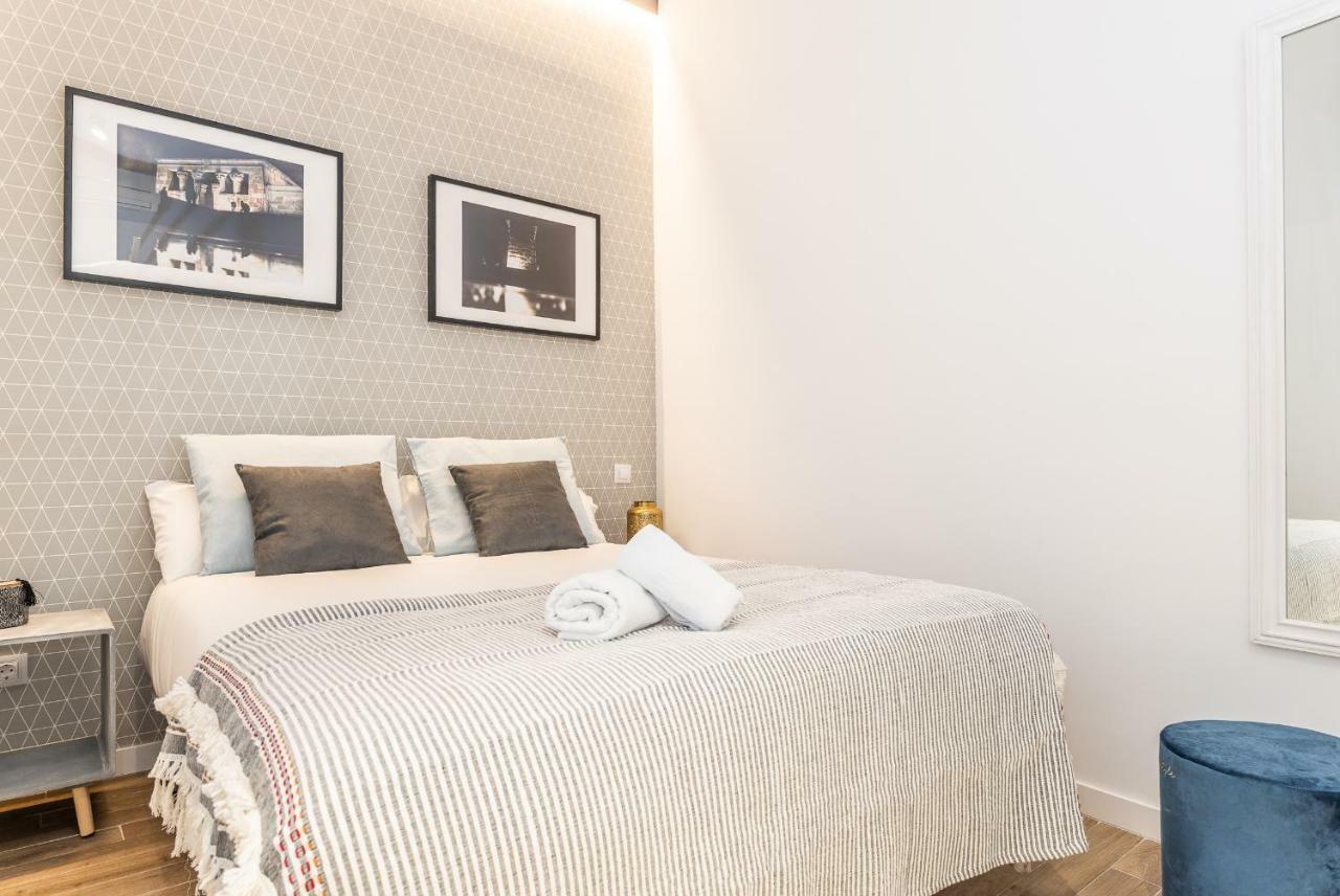 Waou Gran Via Es Mia - Corta Duracion Apartment Madrid Exterior photo